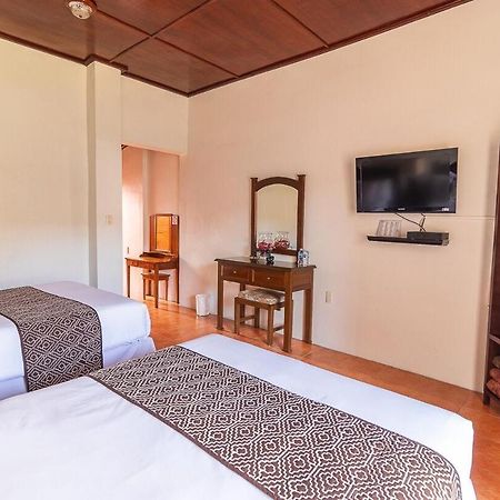 Hotel Dona Juana Тлакотаплан Екстериор снимка