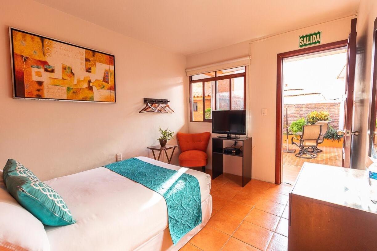 Hotel Dona Juana Тлакотаплан Екстериор снимка