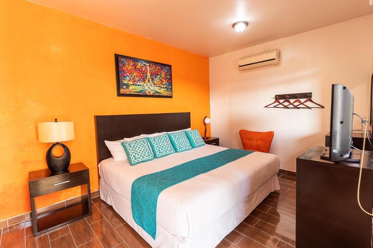 Hotel Dona Juana Тлакотаплан Екстериор снимка