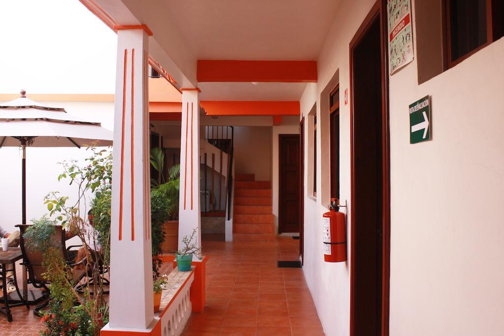 Hotel Dona Juana Тлакотаплан Екстериор снимка